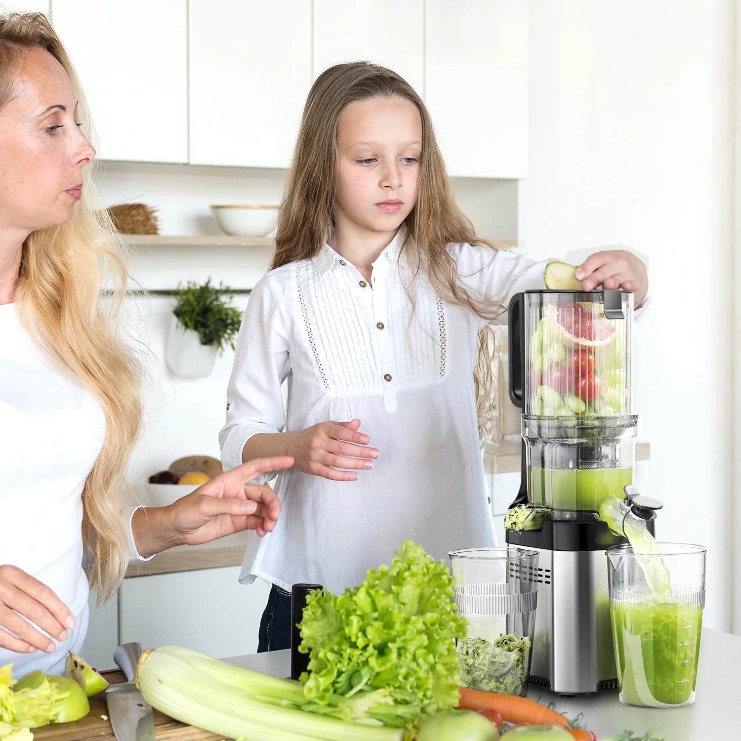 Cold Press Juicer, 5.2" Juicer Machines with Large Feed Chute for Whole Fruits & Vegetables, Stainless Steel Juice Extractor with Large Auger